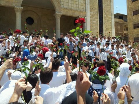 539337_10151546475681719_1678361628_n (1)